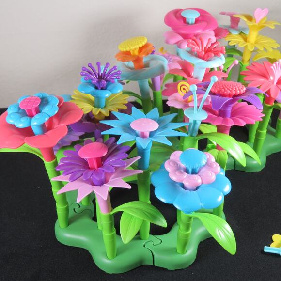 Children's Buildable Flower Toy Set - Educational STEM Garden Playset 133 PC - Picture 7 of 15